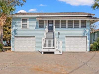 214 2nd Ave. S, North Myrtle Beach, SC 29582