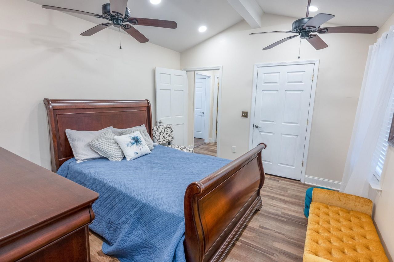 9700 Kings Rd. Photo 14