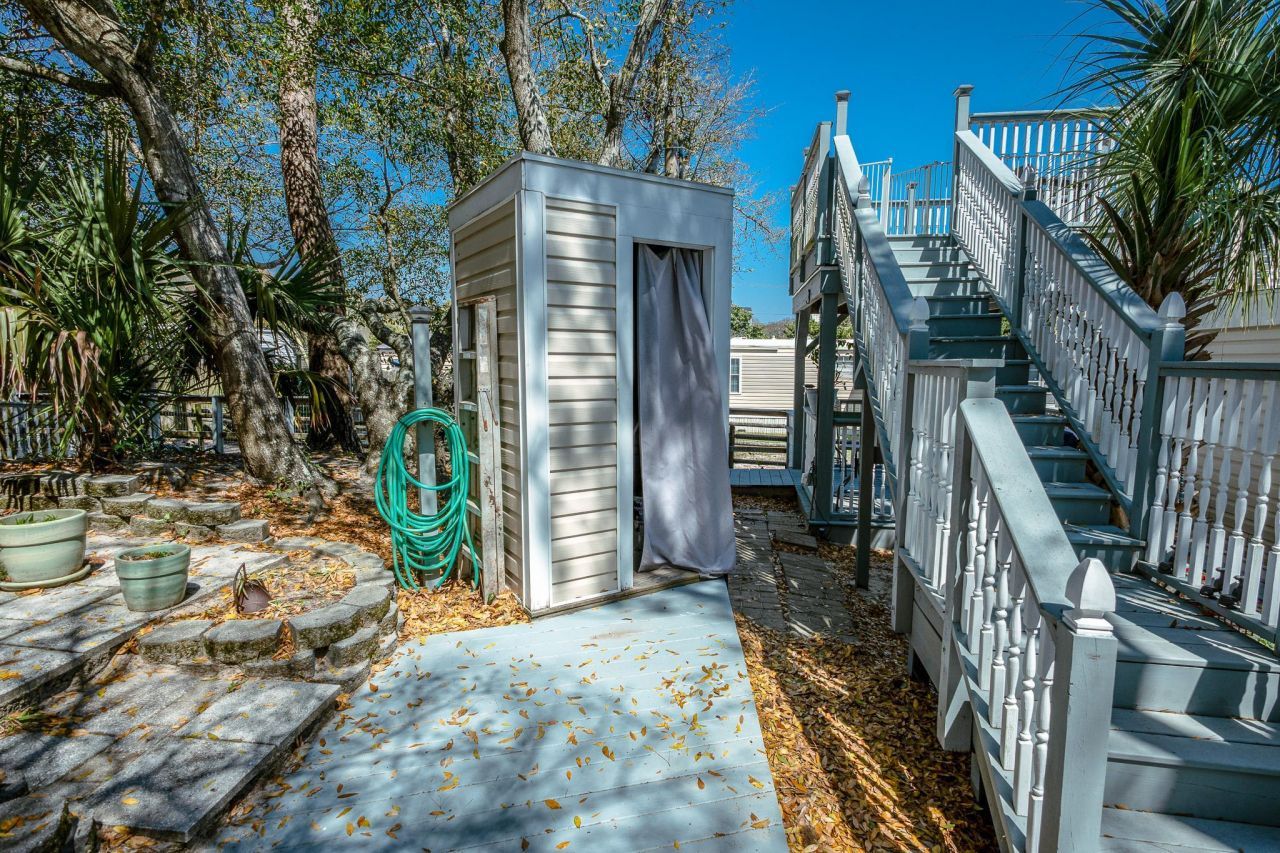 9700 Kings Rd. Photo 27