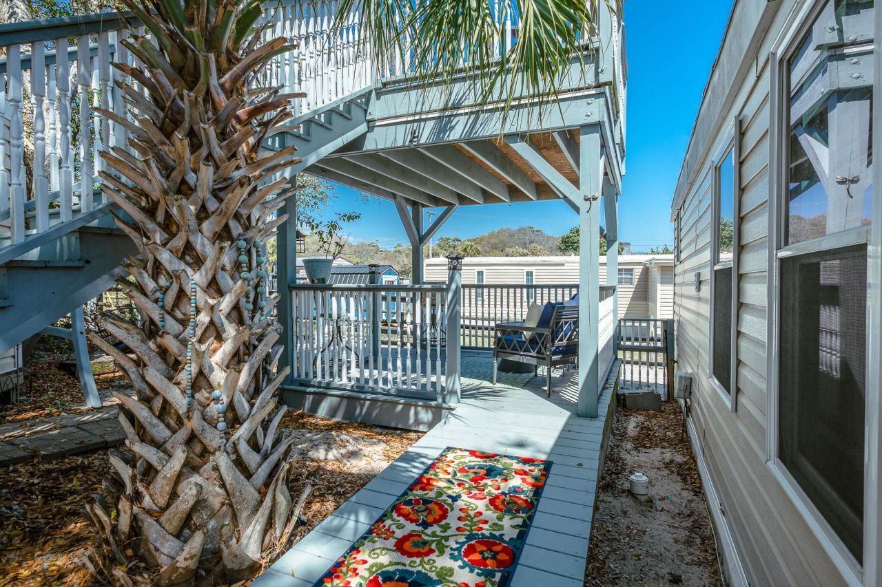 9700 Kings Rd. Photo 31