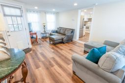 9700 Kings Rd. photo 4