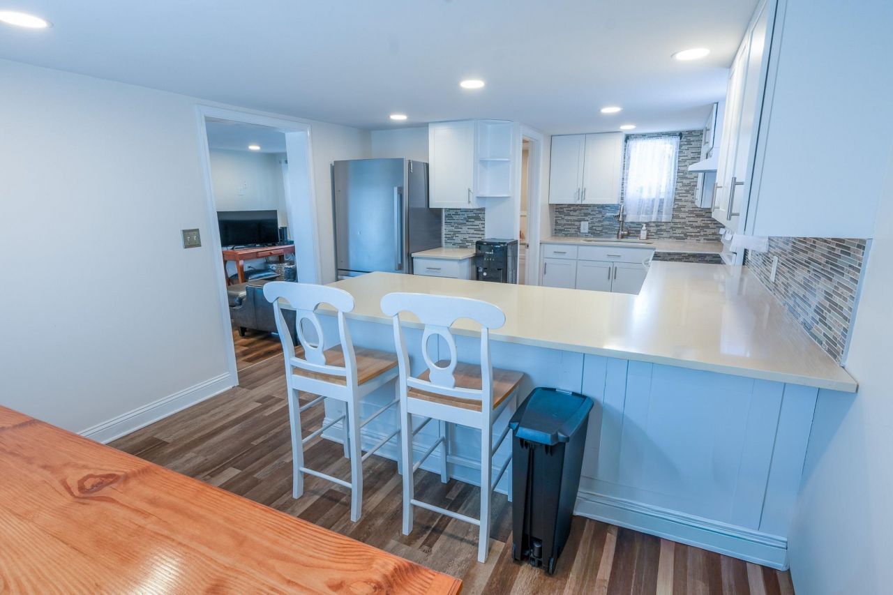 9700 Kings Rd. Photo 8