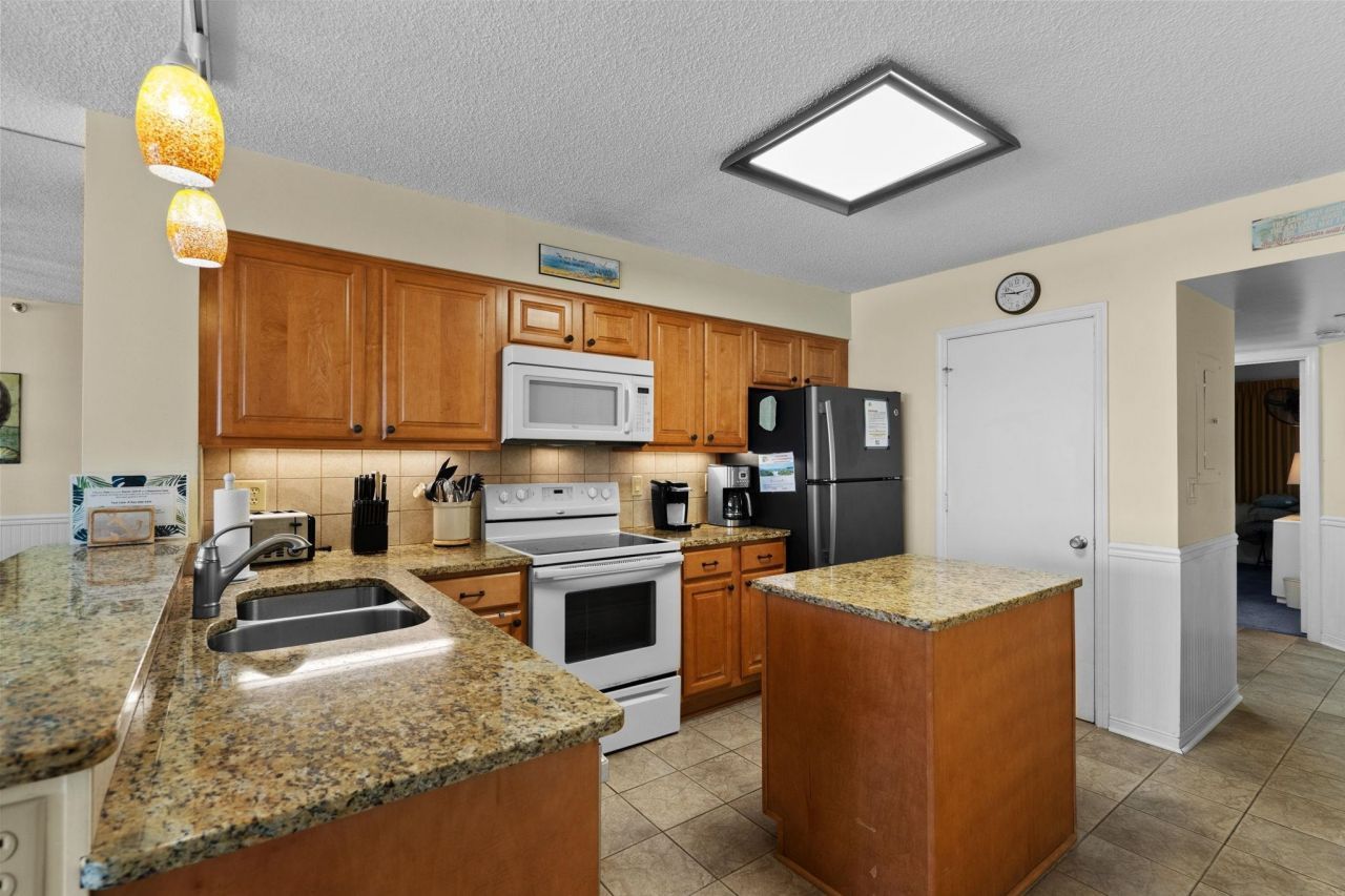 2507 S Ocean Blvd. Photo 13