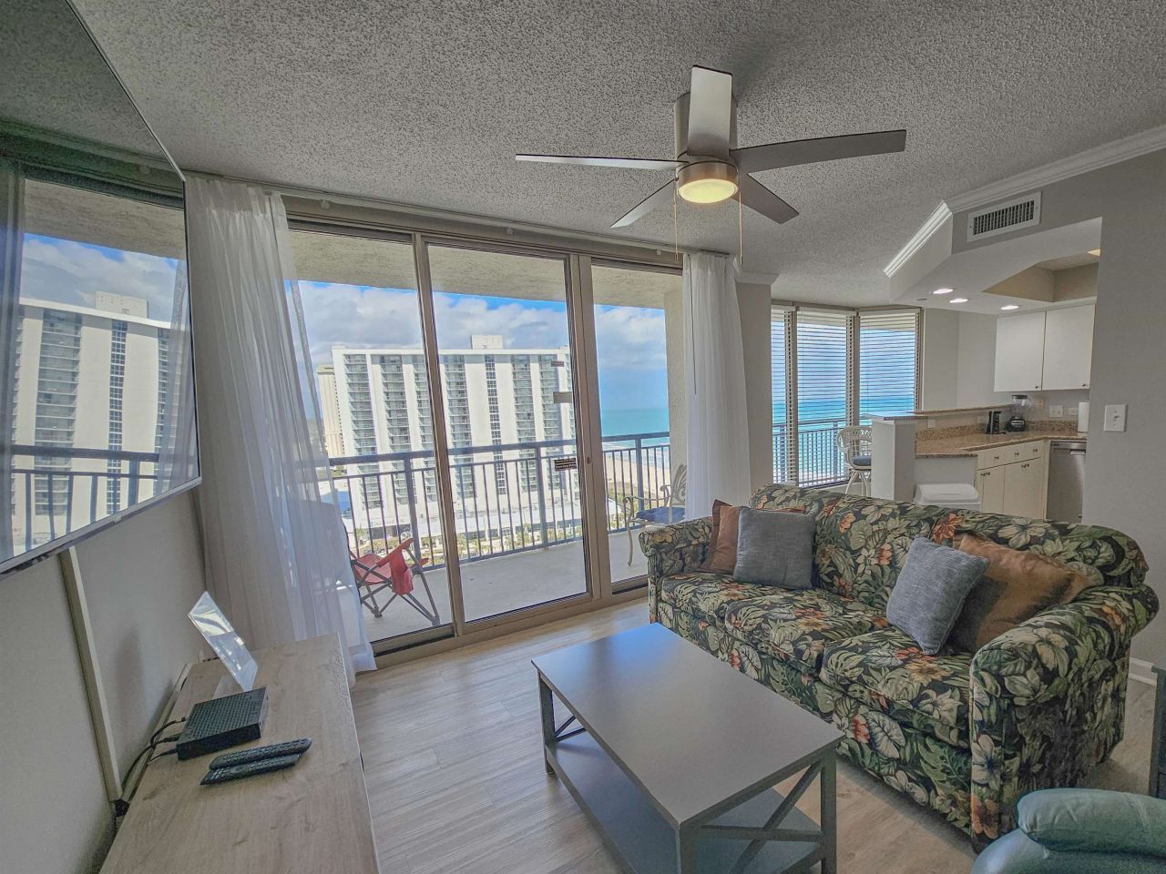 8560 Queensway Blvd.  Photo 15