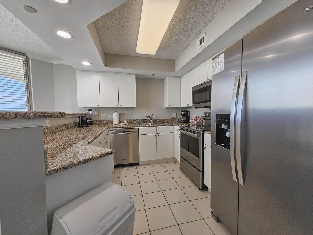 8560 Queensway Blvd.  Photo 19