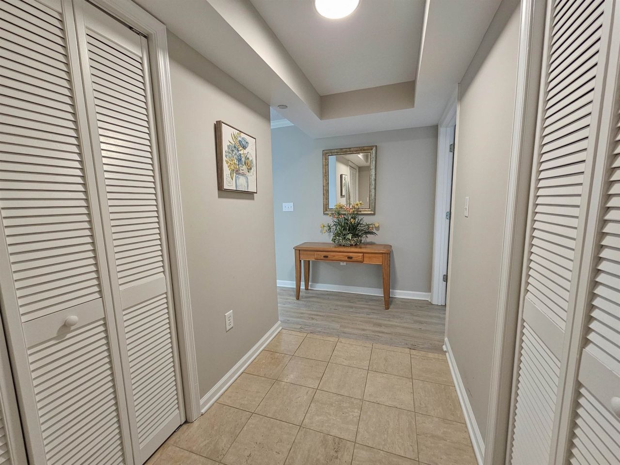 8560 Queensway Blvd.  Photo 37