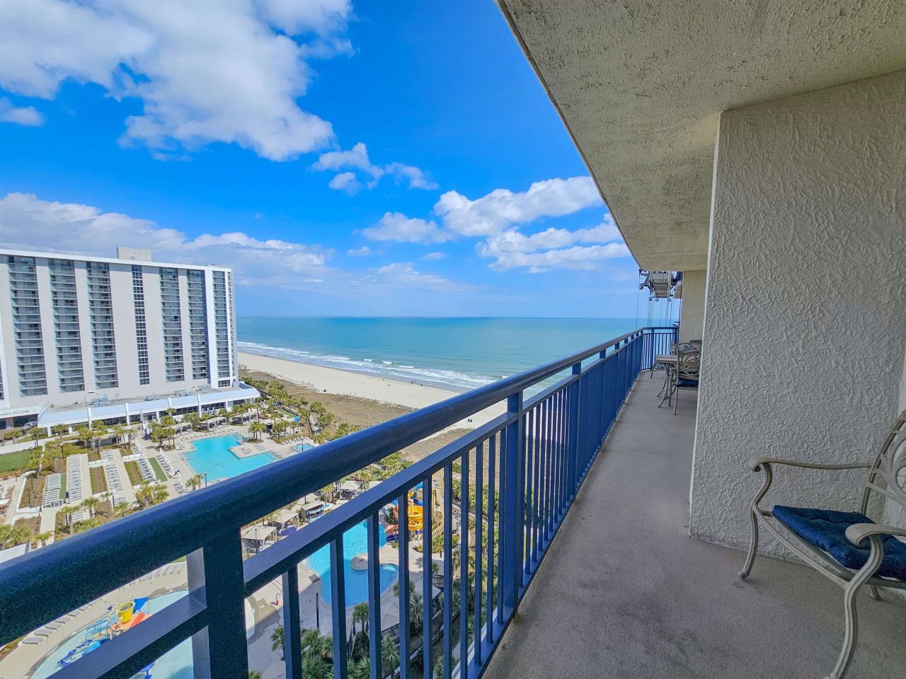 8560 Queensway Blvd.  Photo 7