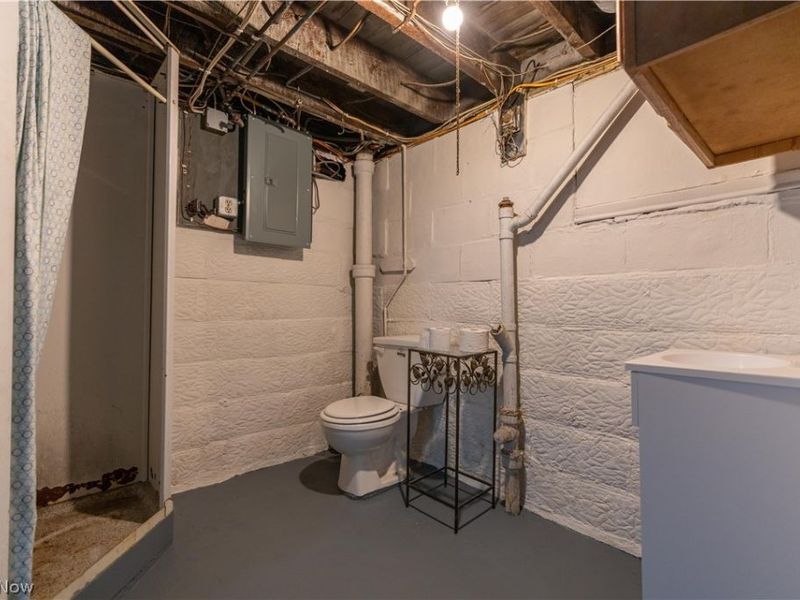 155 E Michigan Avenue, Sebring, OH 44672 Photo 25