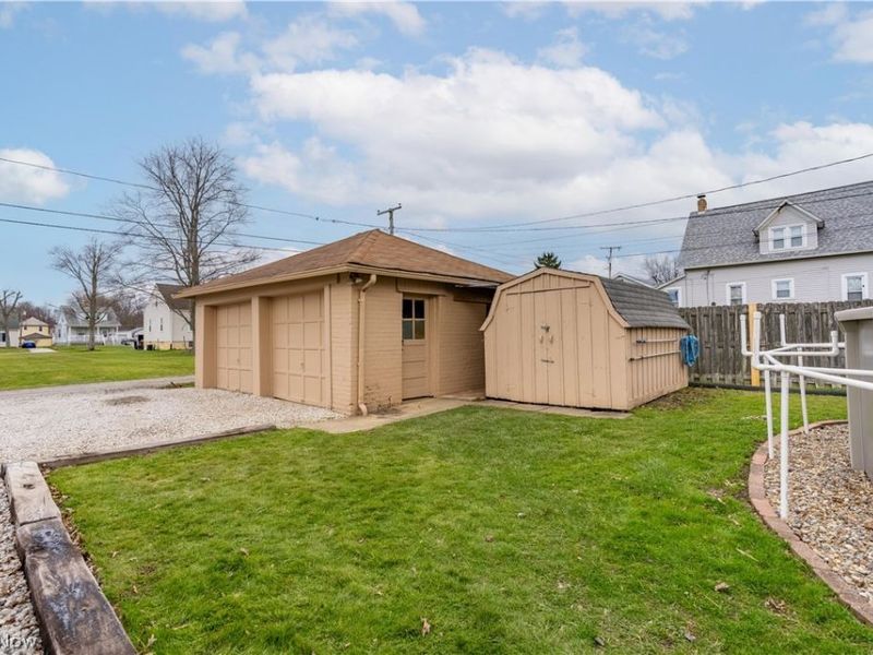 155 E Michigan Avenue, Sebring, OH 44672 Photo 32