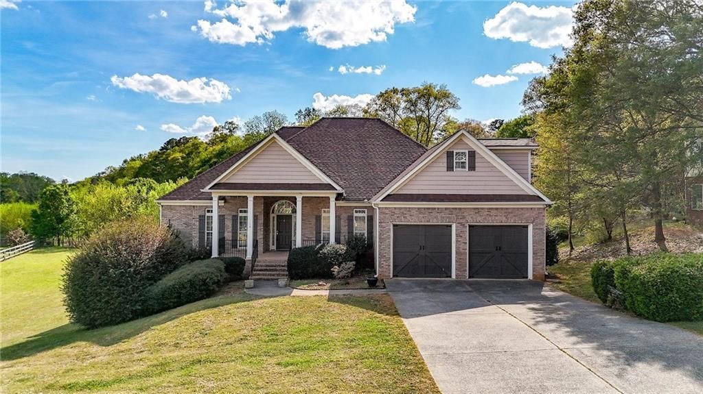 459 Waterford Drive, Cartersville, GA 30120 Main Photo