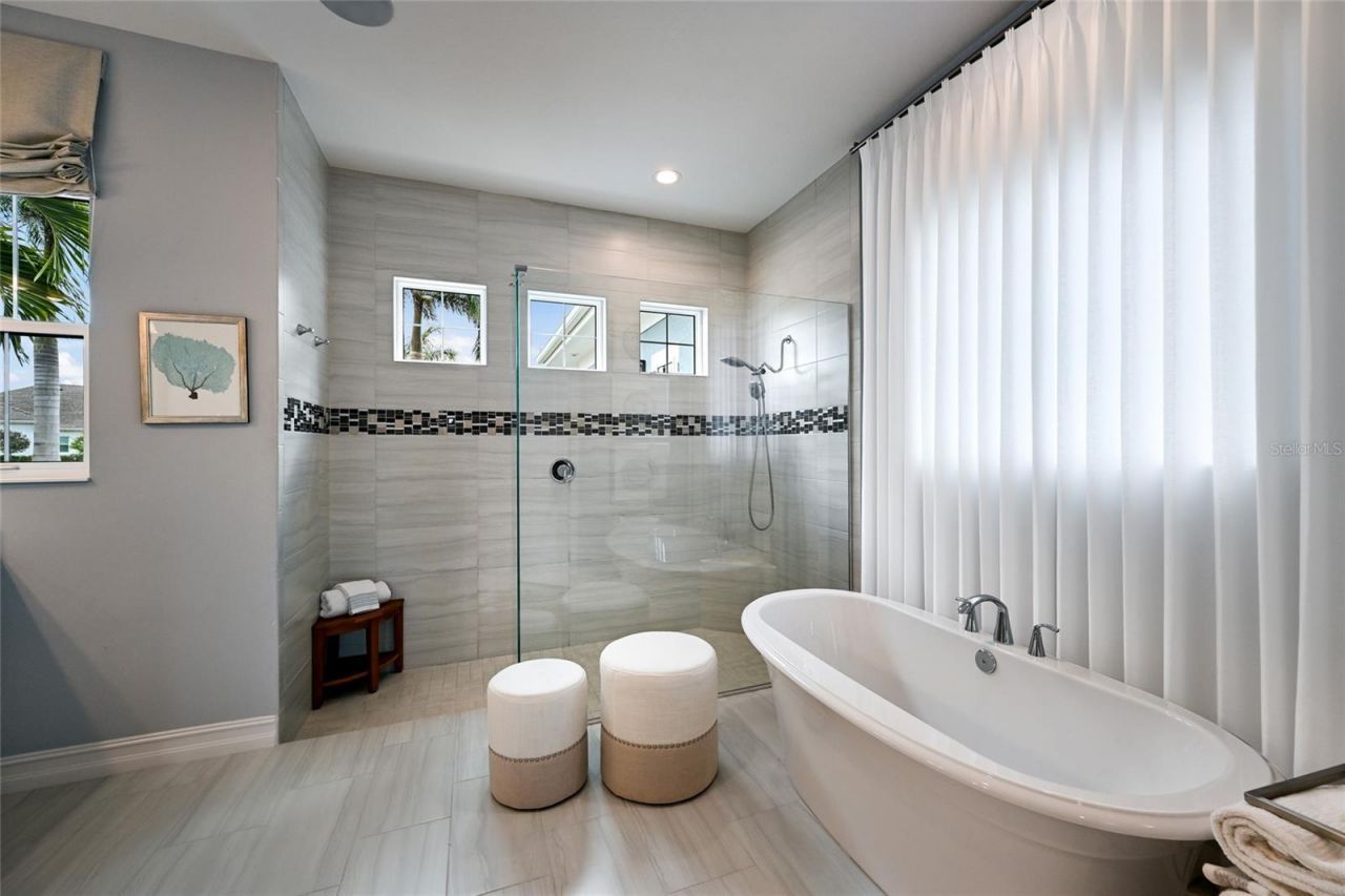 8134 Pavia Way, Lakewood Ranch, FL 34202 Photo