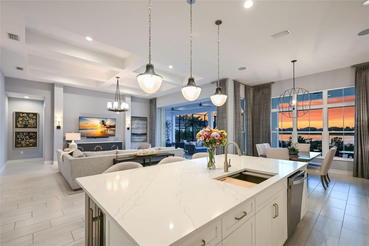 8134 Pavia Way, Lakewood Ranch, FL 34202 Photo