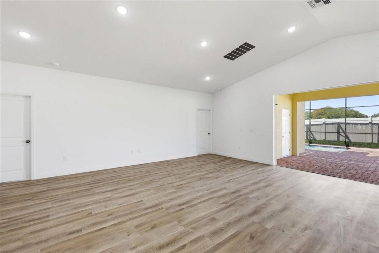 363 Villa Sorrento Circle , Haines City, FL 33844 Photo