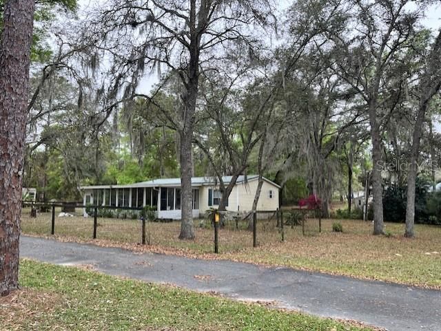 14890 SE 20th Street , Morriston, FL 32668 Photo