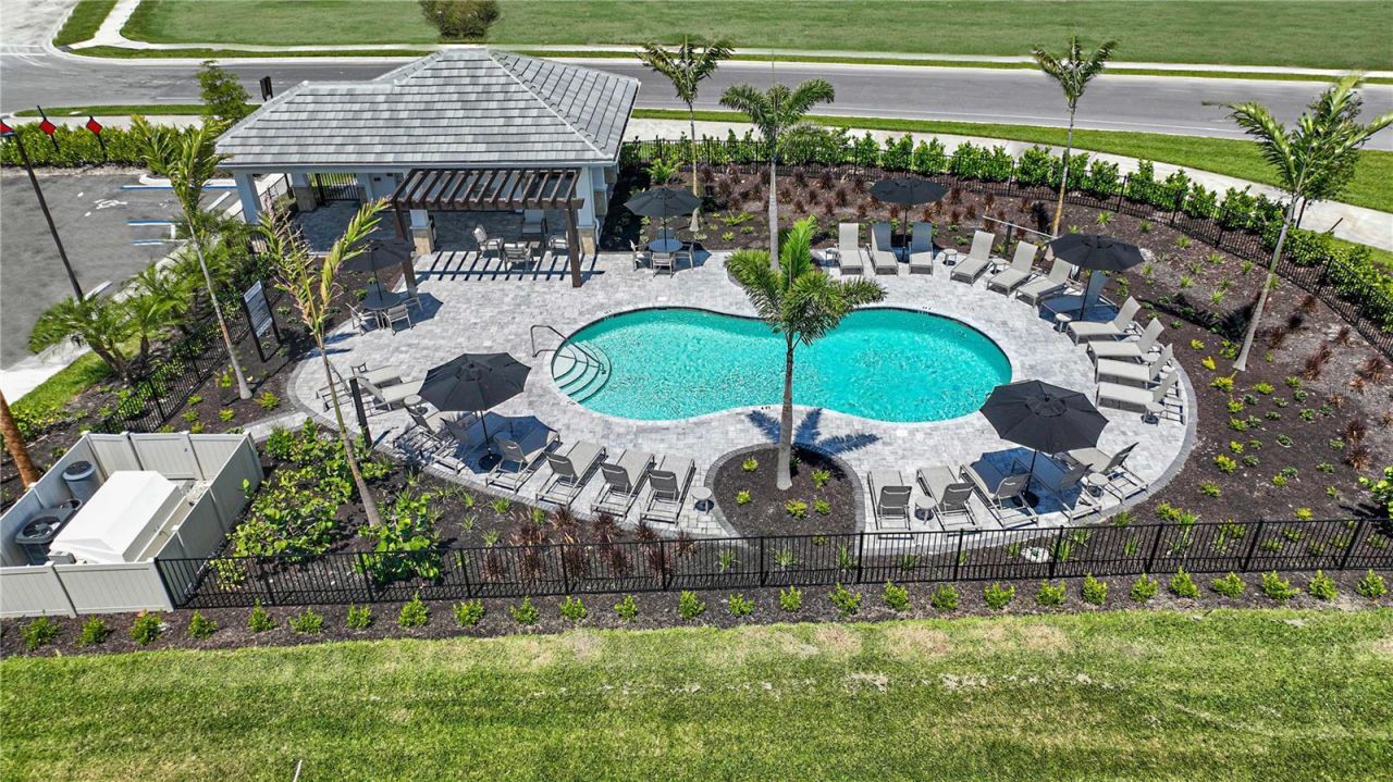 10605 Orbit Terrace, Sarasota, FL 34241 Photo