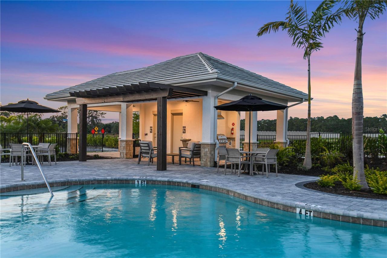10605 Orbit Terrace, Sarasota, FL 34241 Photo