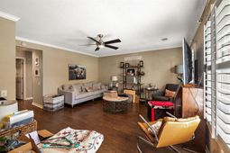 3120 Queensgate Way photo 4