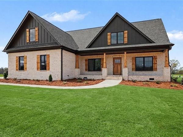 1158 Haynes Road , Summerfield, NC 27358