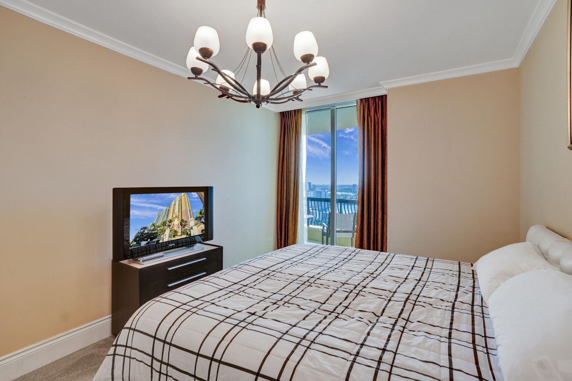 17875 Collins Avenue, Unit 3103, Sunny Isles Beach, FL 33160 Photo