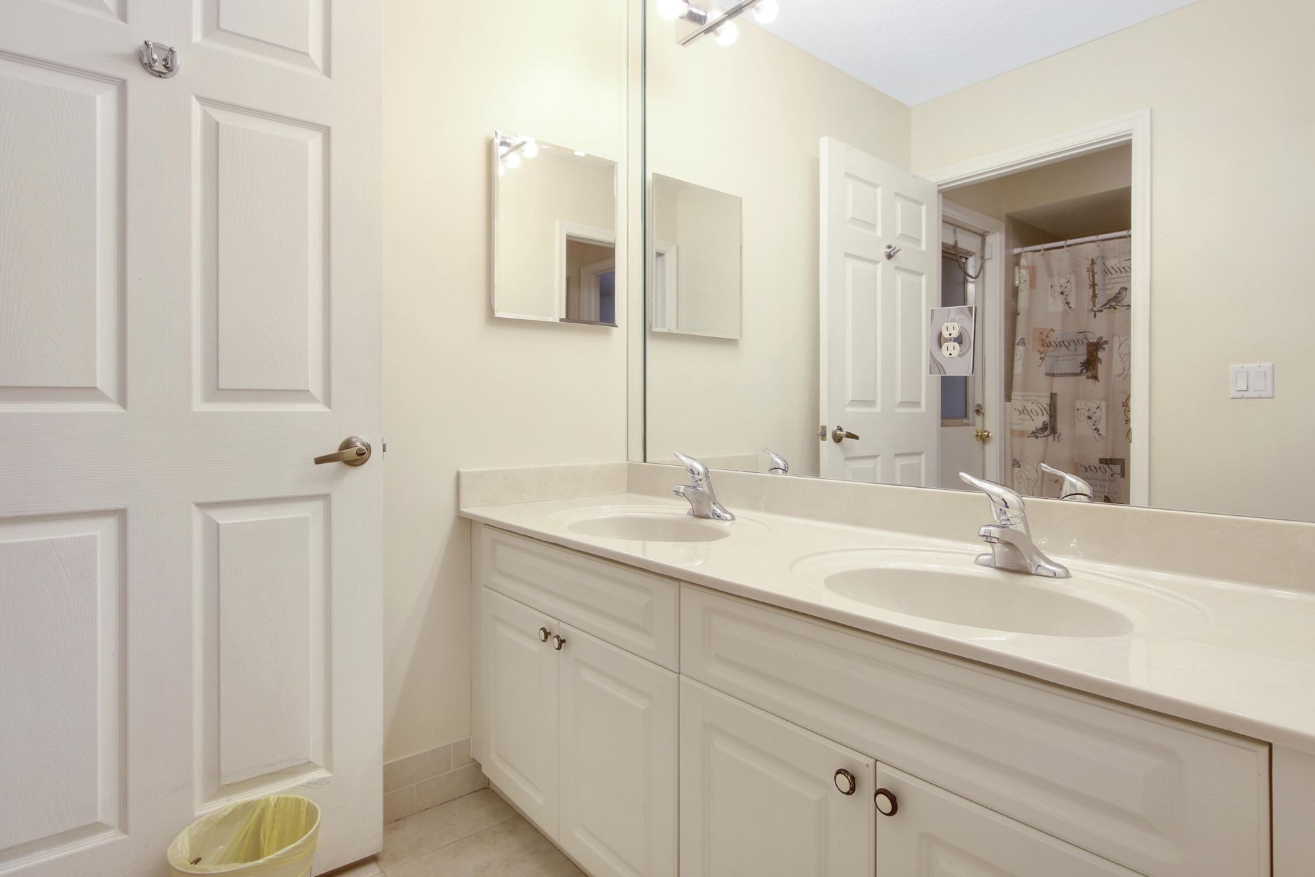 1198 SE Petunia Avenue, Port Saint Lucie, FL 34952 Photo