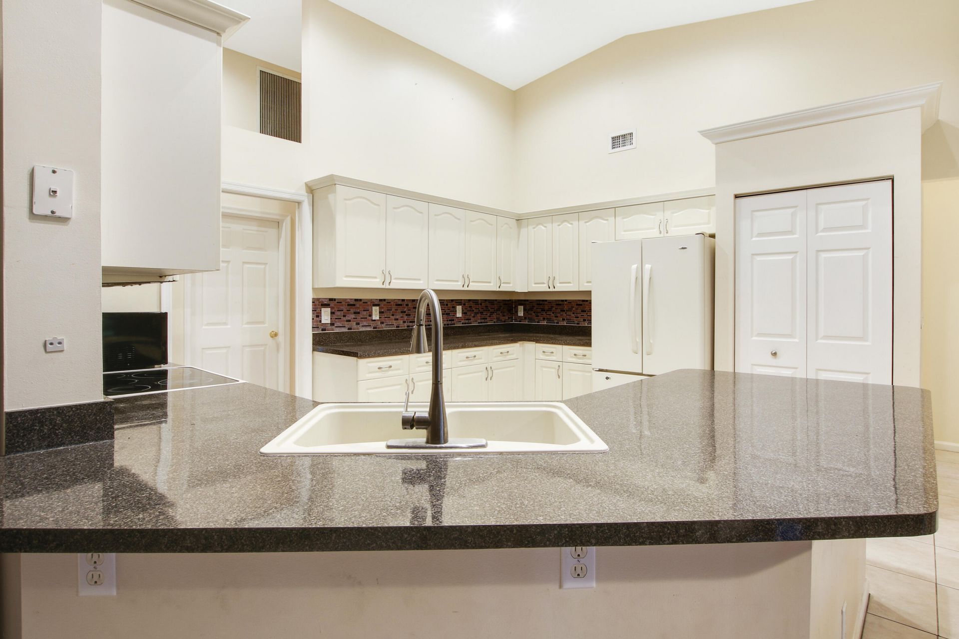 1198 SE Petunia Avenue, Port Saint Lucie, FL 34952 Photo