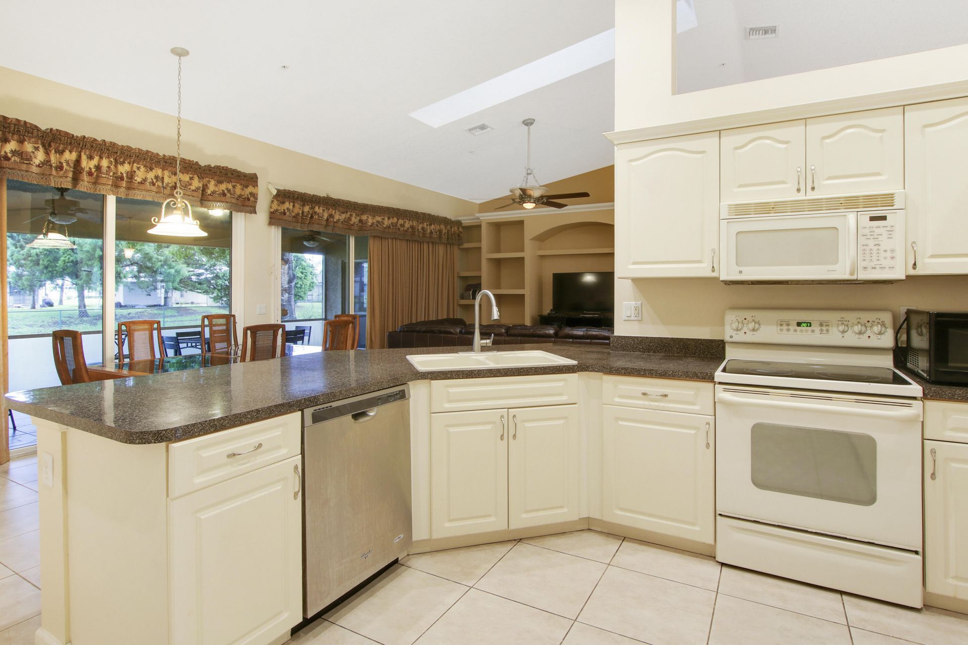 1198 SE Petunia Avenue, Port Saint Lucie, FL 34952 Photo