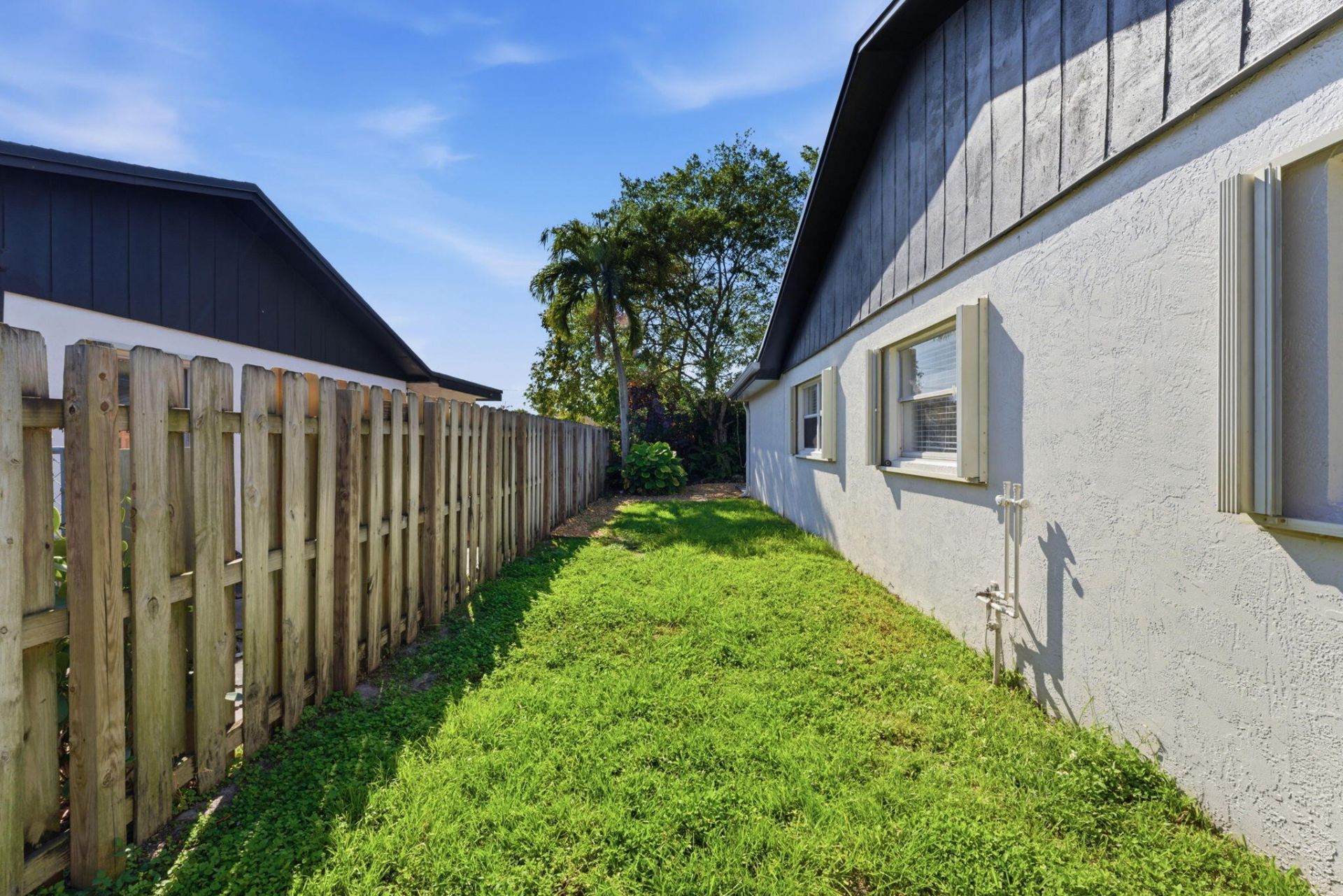 2428 NW 98th Lane, Coral Springs, FL 33065 Photo