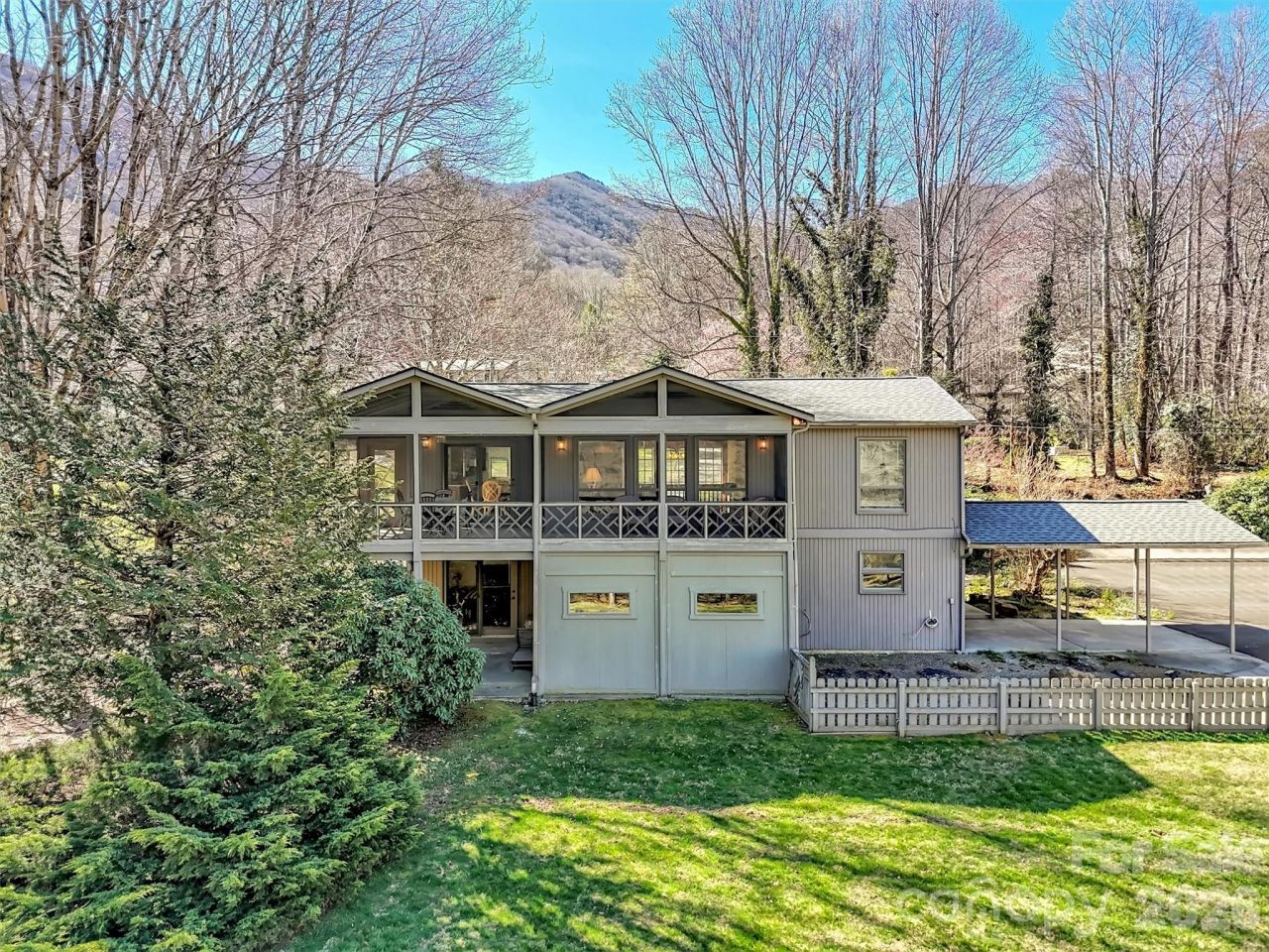 41 Balsam Shadows Drive, Maggie Valley, NC 28751 Main Photo