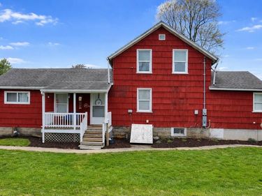 820 South Street, Crestline, OH 44827