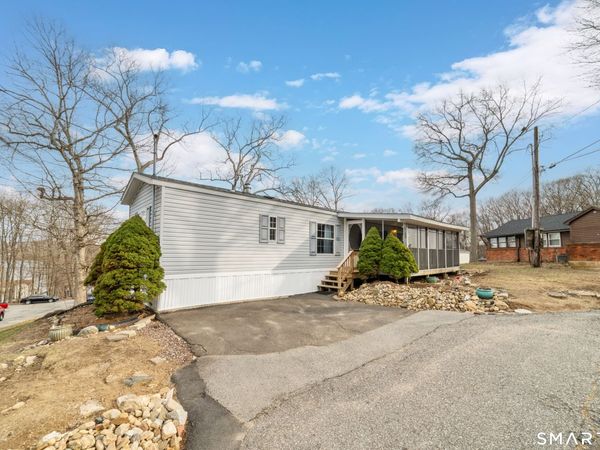 55 Mountainview , East Hampton, CT 06424