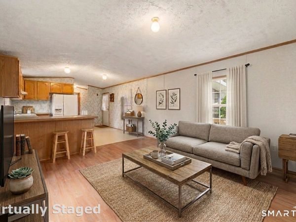 55 Mountainview, East Hampton, CT 06424