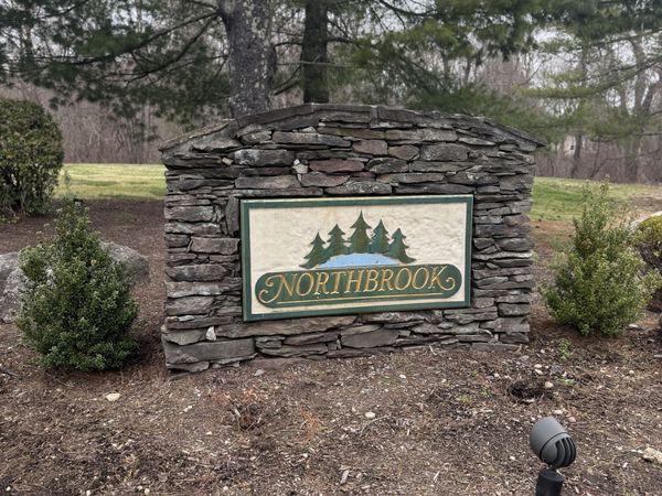 10 Echowoods, Unit 10, Monroe, CT 06468