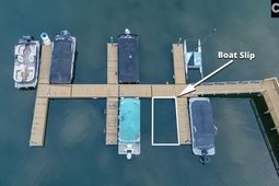 105 Shores Edge Drive photo 4