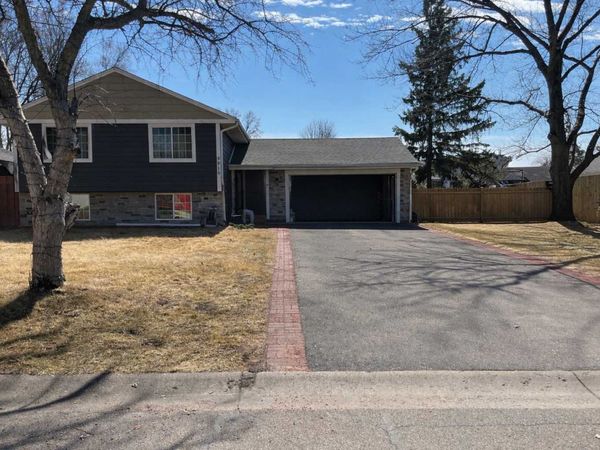 9919 129th Avenue N, Champlin, MN 55316