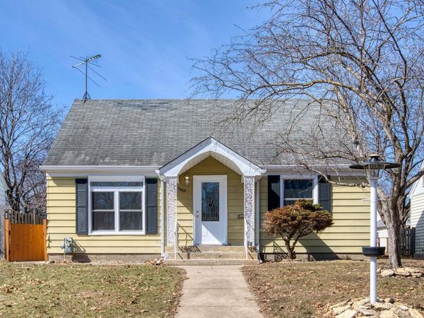 5908 Thomas Avenue S, Minneapolis, MN 55410