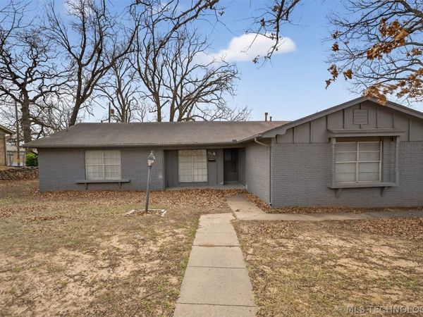 206 W 31st Street , Sand Springs, OK 74063