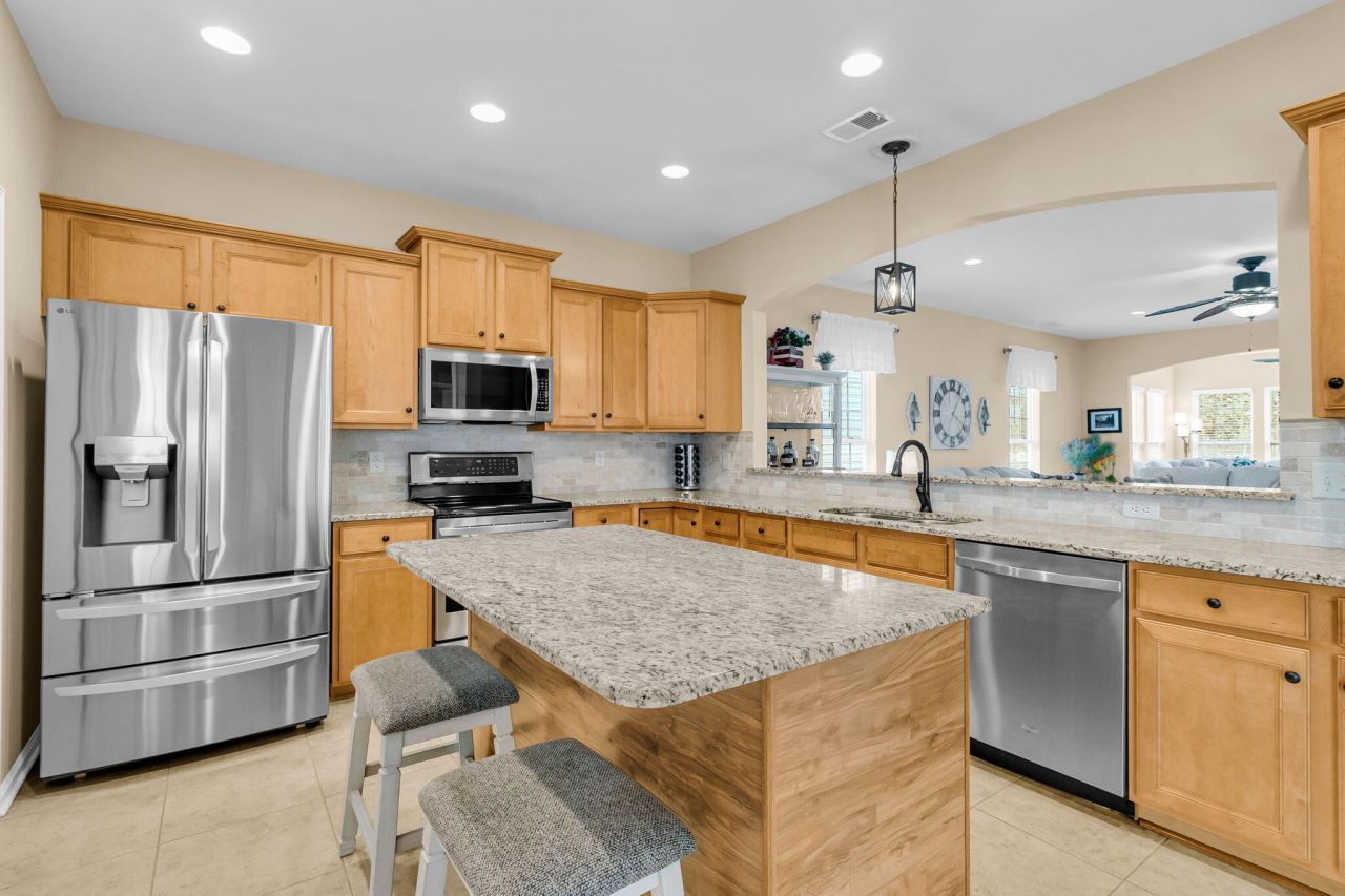 183 Schooner Bend Avenue Photo 18