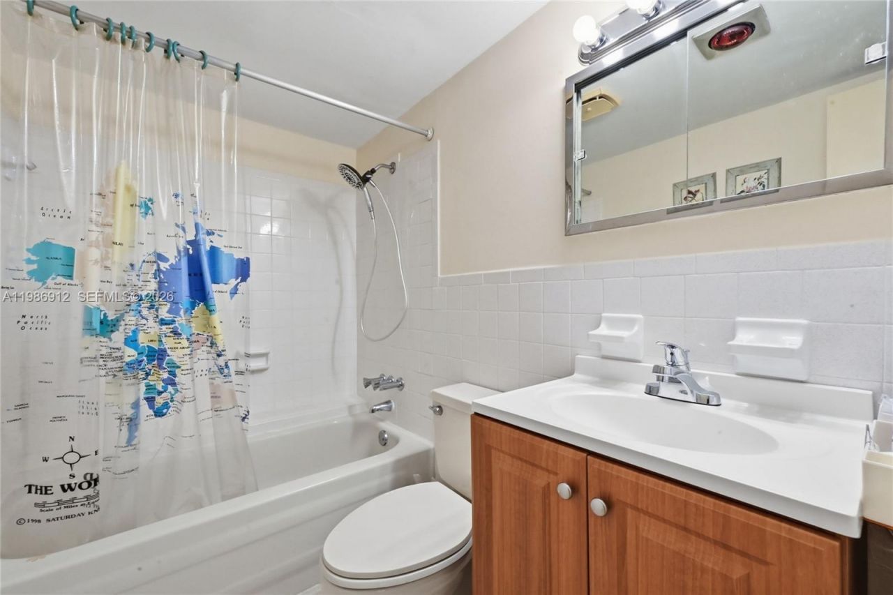 10230 Collins Ave, Unit 203, Bal Harbour, FL 33154 Photo