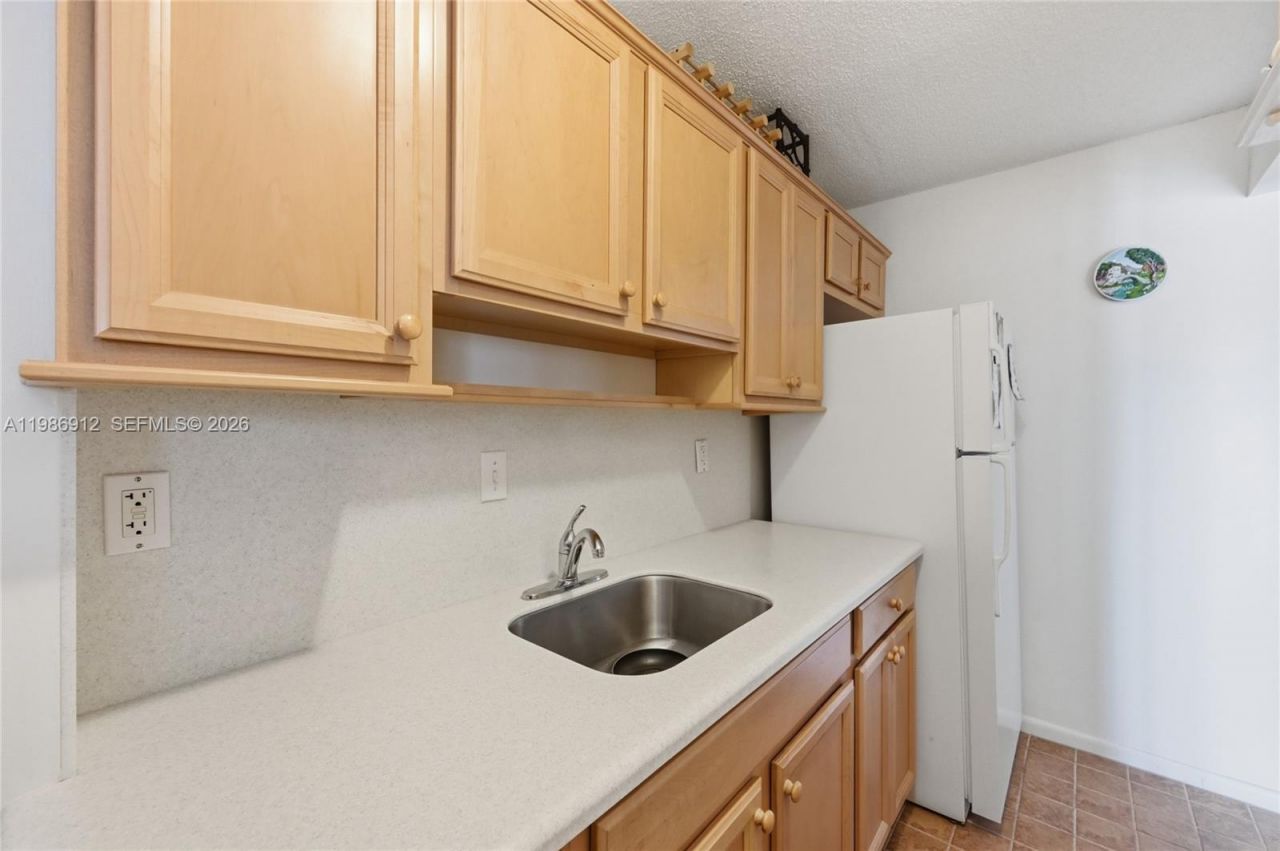 10230 Collins Ave, Unit 203, Bal Harbour, FL 33154 Photo