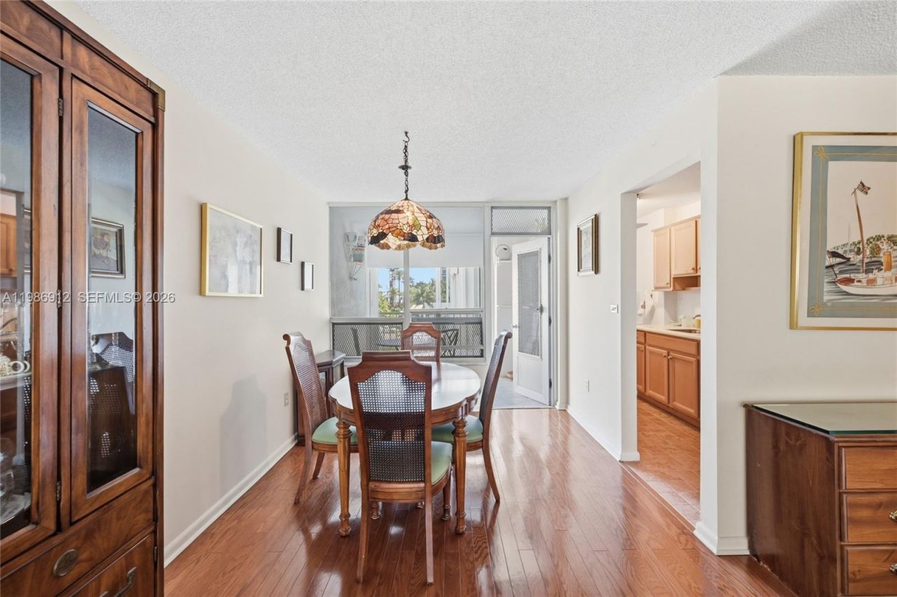 10230 Collins Ave, Unit 203, Bal Harbour, FL 33154 Photo