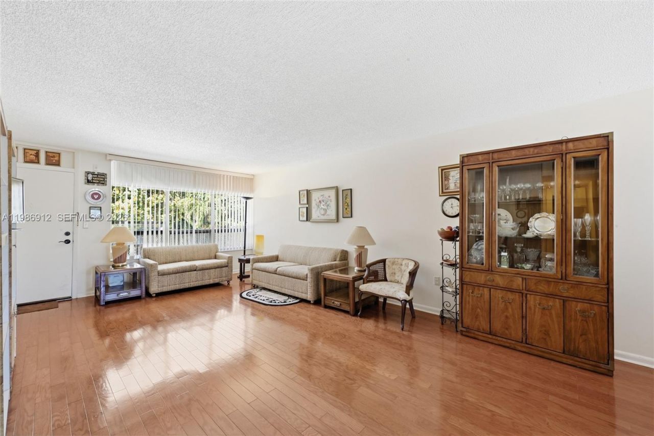 10230 Collins Ave, Unit 203, Bal Harbour, FL 33154 Photo