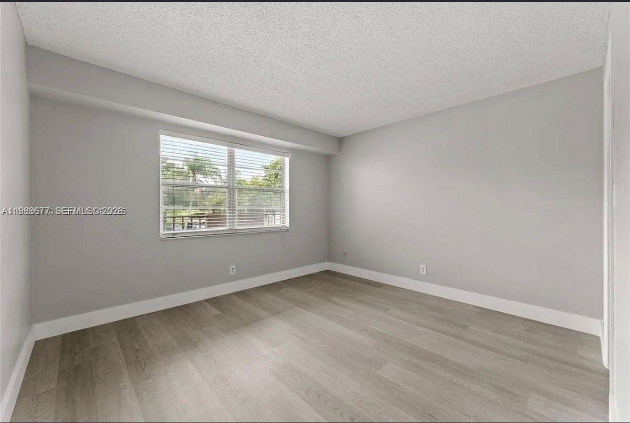 3150 W Rolling Hills Cir , Unit 209, Davie, FL 33328 Photo