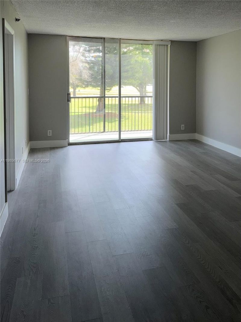 3150 W Rolling Hills Cir , Unit 209, Davie, FL 33328 Photo