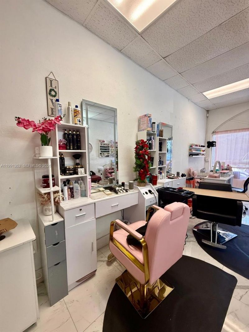 1569 W Okeechobee Rd Hialeah, Hialeah, FL 33010 Photo