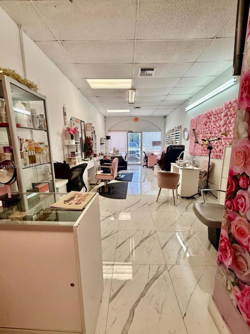 1569 W Okeechobee Rd Hialeah, Hialeah, FL 33010 Photo
