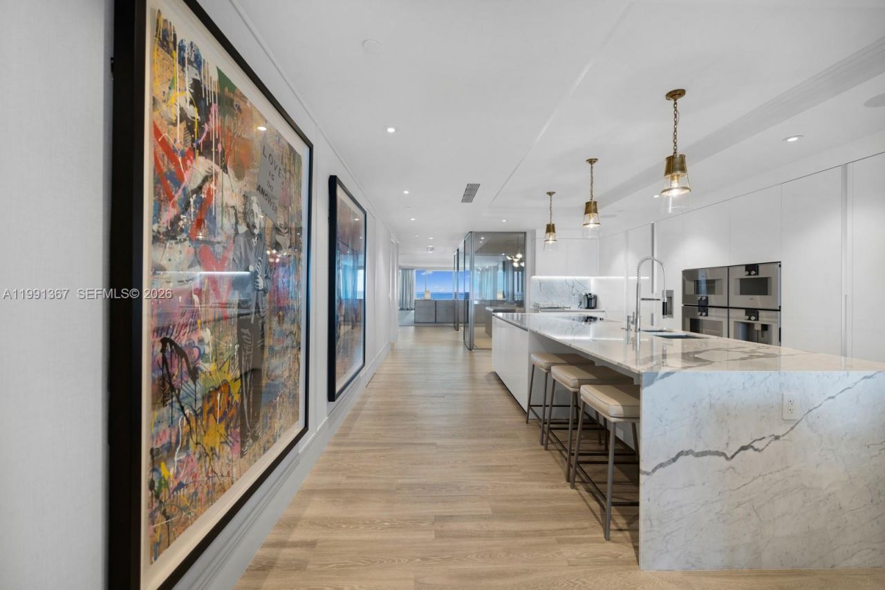 10203 Collins Ave , Unit 1702, Bal Harbour, FL 33154 Photo