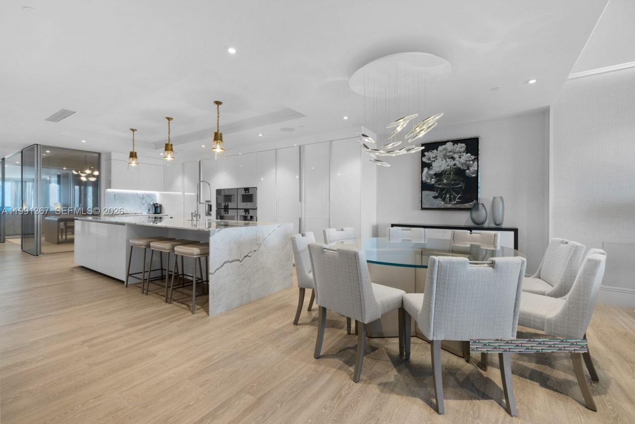 10203 Collins Ave , Unit 1702, Bal Harbour, FL 33154 Photo