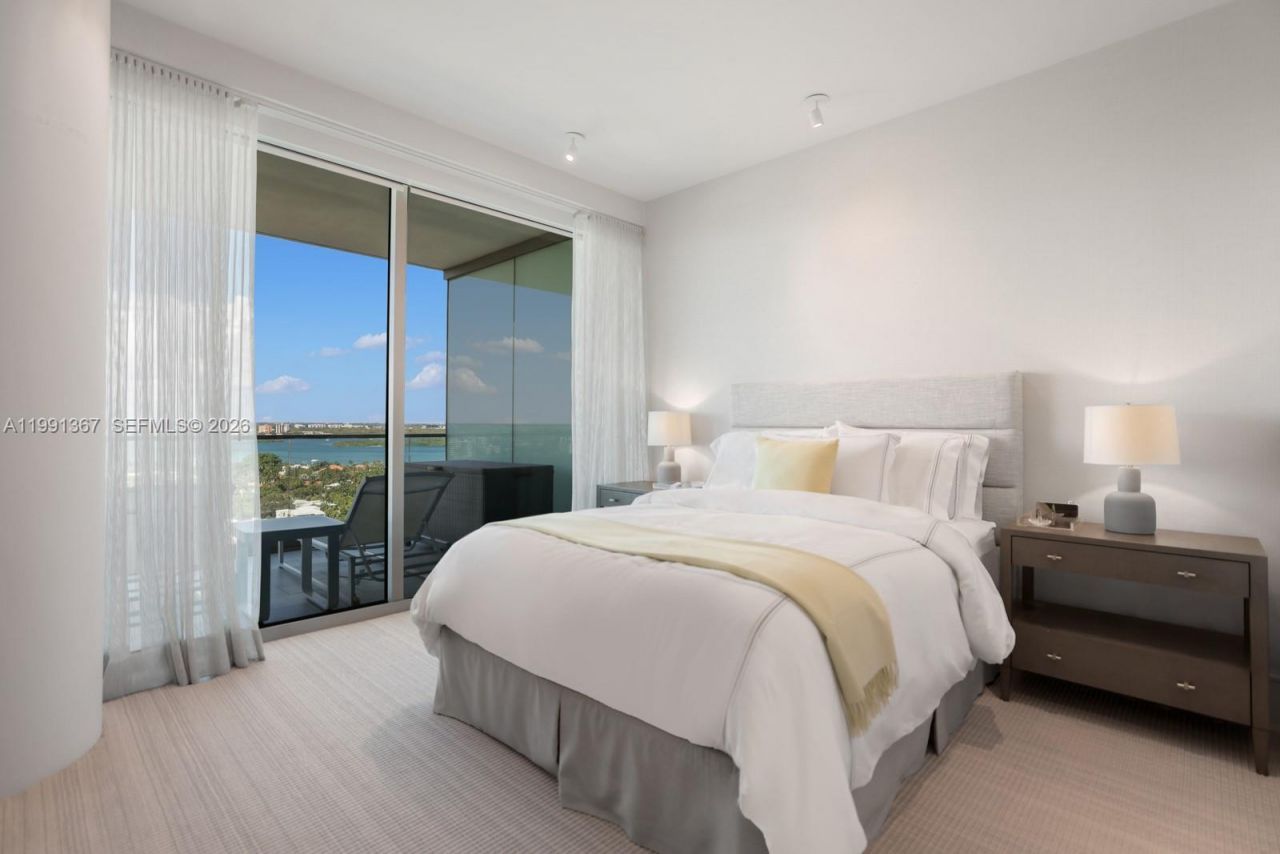 10203 Collins Ave , Unit 1702, Bal Harbour, FL 33154 Photo