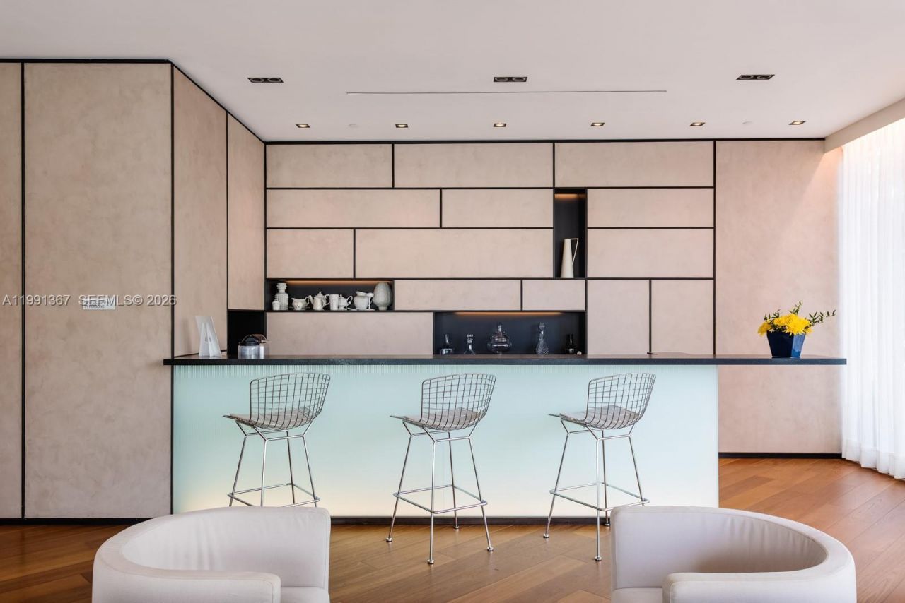 10203 Collins Ave , Unit 1702, Bal Harbour, FL 33154 Photo