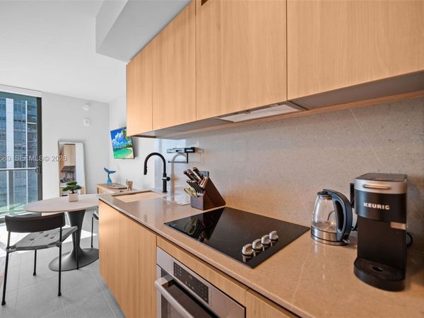 121 NE 5 ST , Unit 3507, Miami, FL 33132